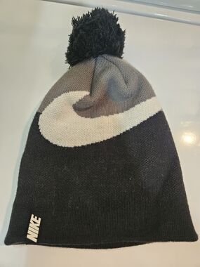 Nike Black & Gray Pom Beanie - Men's Knit Hat